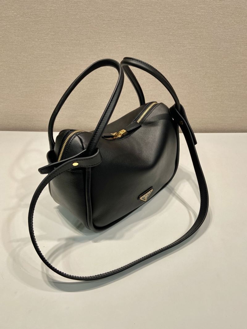 Pra*a top handle bags
